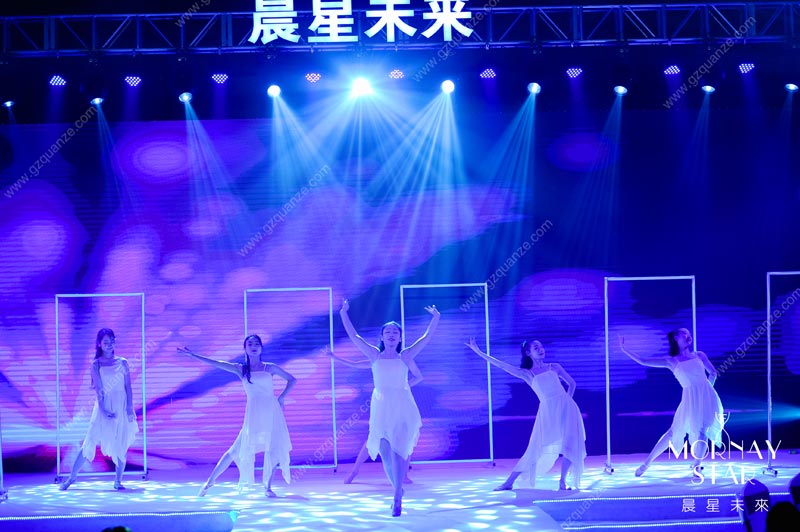 多人舞蹈時空之門
