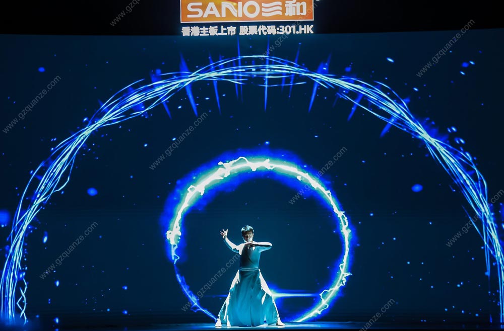 燈光表演